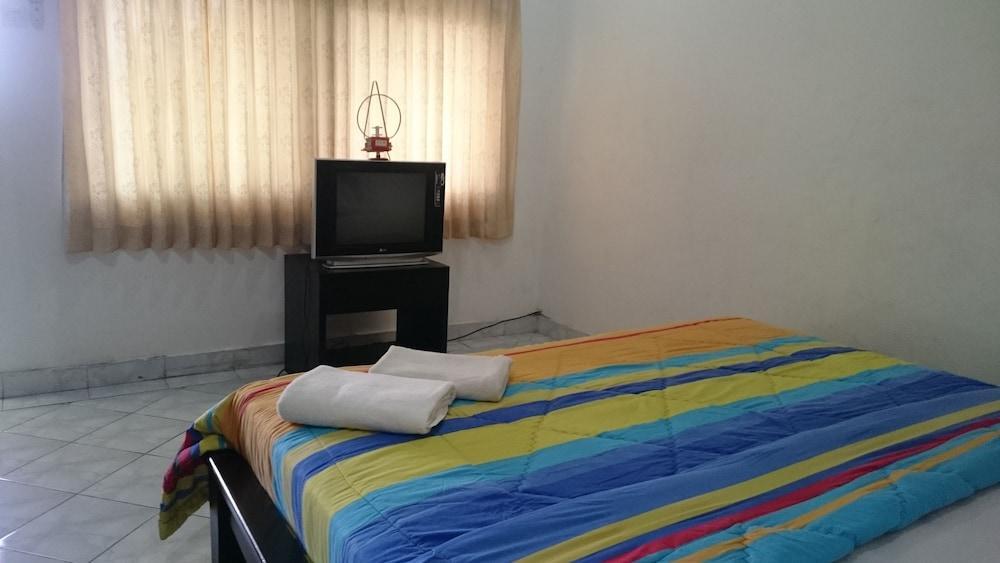 Sapta Petala Hotel Kuta Lombok Kültér fotó