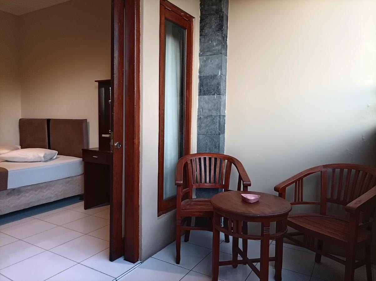 Sapta Petala Hotel Kuta Lombok Kültér fotó